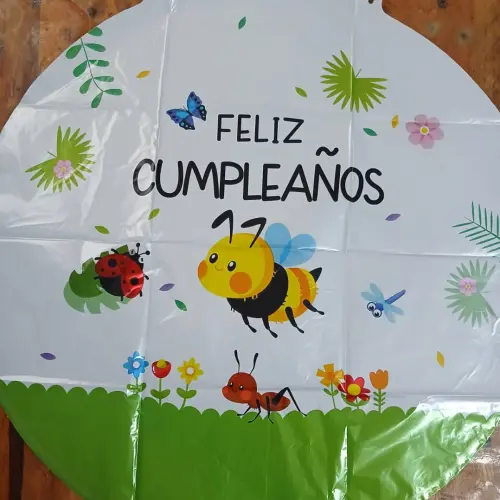 Set temático Abejita — imagen 2
