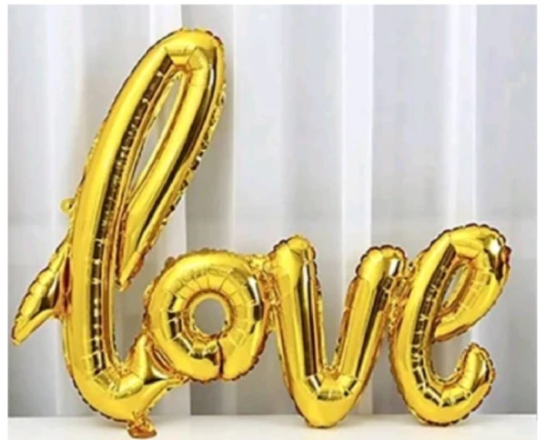 Cartel de Love pequeño's foto | Decoraciones VALENTINA'S 💘💝 |  BizneCubano